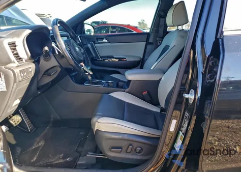 2019 Kia Sportage Ex z USA, uszkodzony, nr VIN KNDPNCAC0K7547001